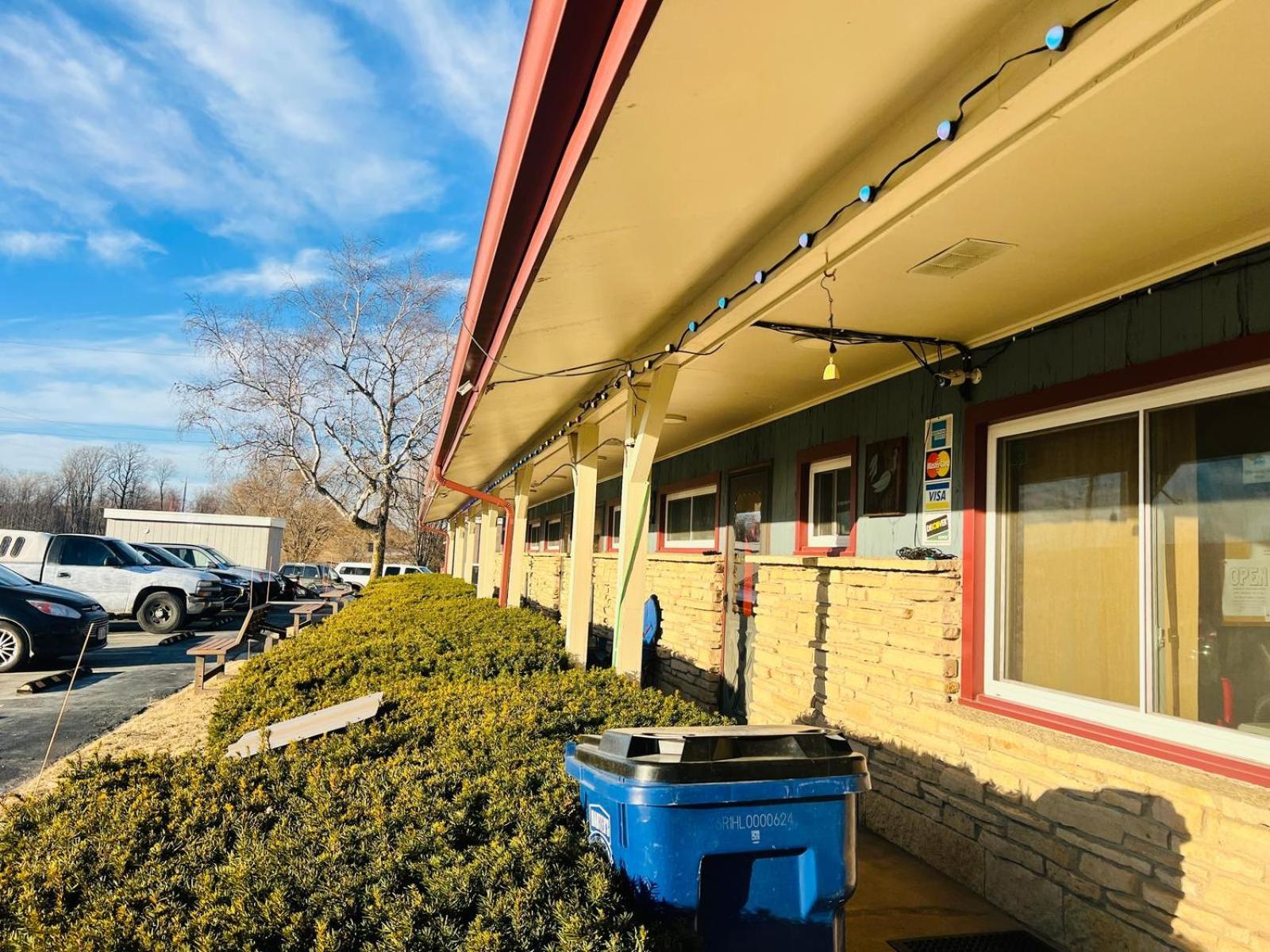 Wisconsin-aire By Oyo Random Motel 2*